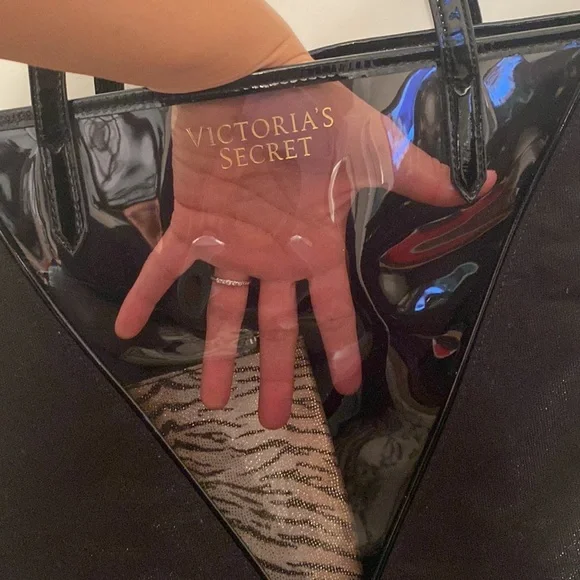 Victoria's Secret Black Tote Bag - Picture 4 of 15